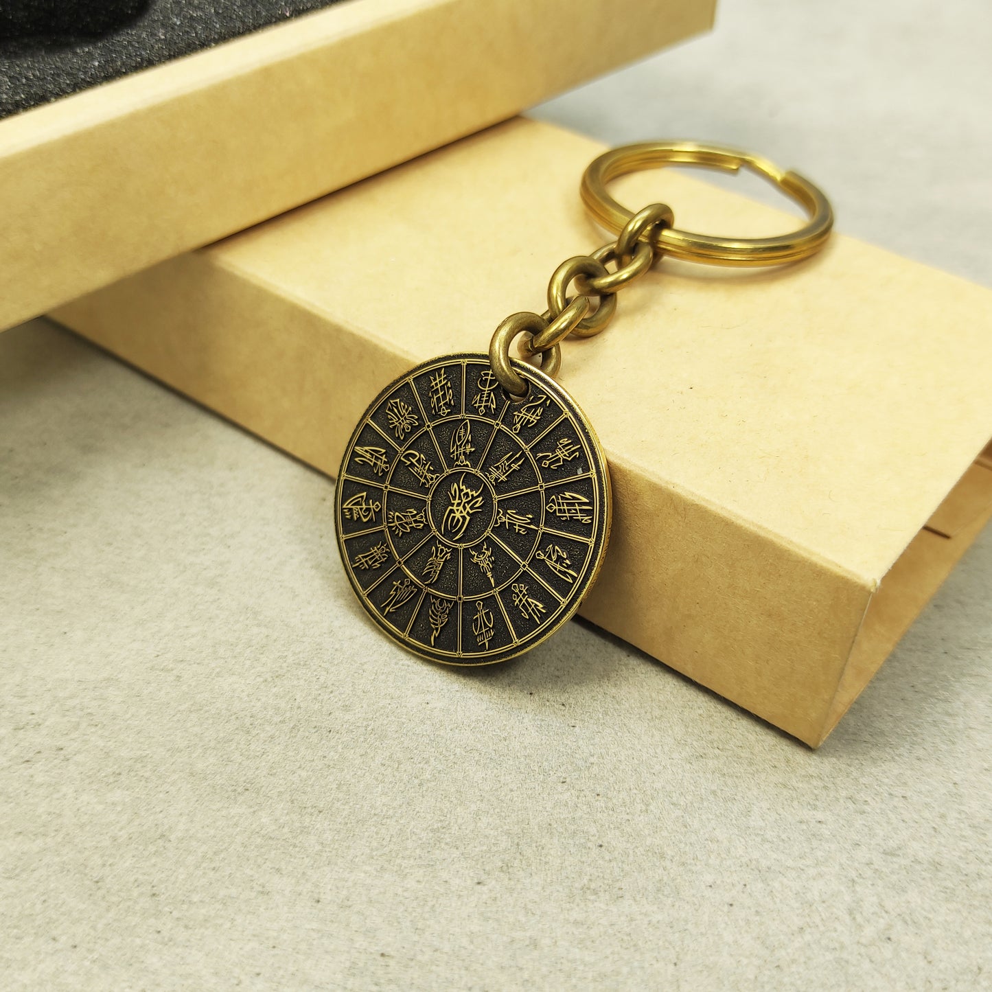 Brass Coin Keychain "Mandala Dark Elves Pantheon (Kitarai)" with Personalization
