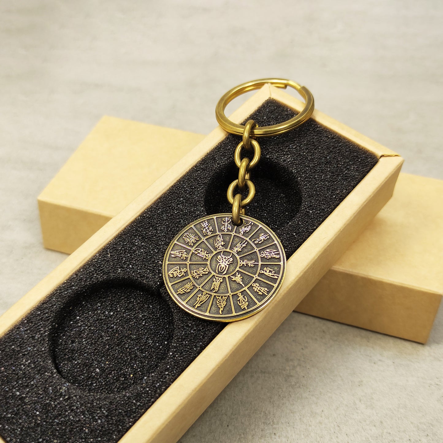 Brass Coin Keychain "Mandala Dark Elves Pantheon (Kitarai)" with Personalization