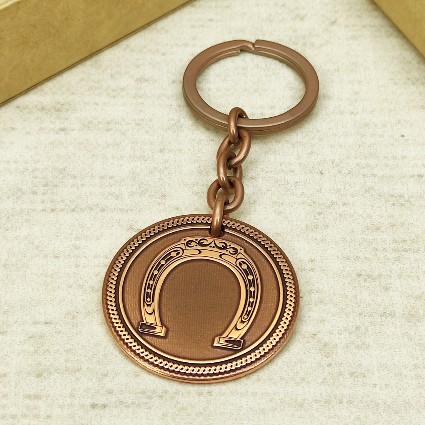 Copper Coin Keychain with Horseshoe – Personalized Lucky Charm